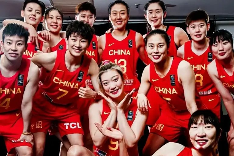 Oizfq, 赛任务后迅 Oizfq, 赛任务后迅