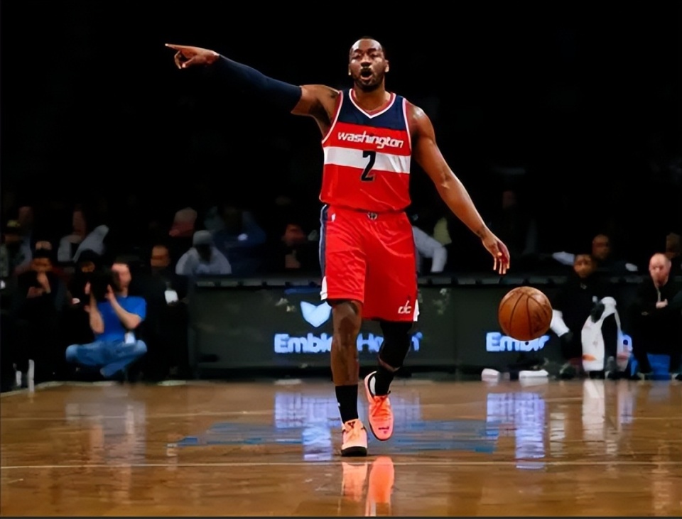 沃尔提前退 沃尔提前退