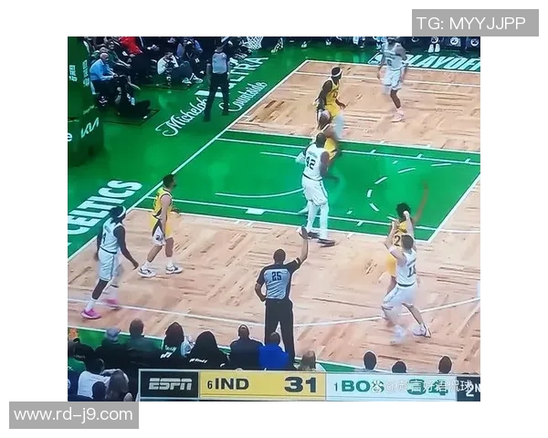 凯尔特人与步行者季后赛第四场激战回顾及精彩瞬间分析