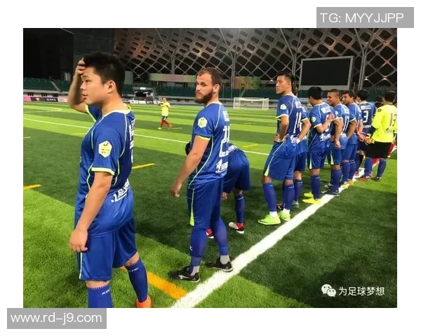 喜百年与格拉斯哥流浪的对决展现足球魅力与激情的碰撞